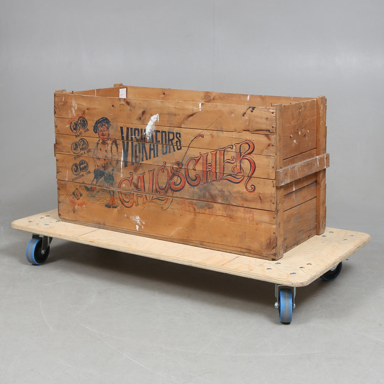 CAJA DE MADERA, chanclos Viskafors, 1900.