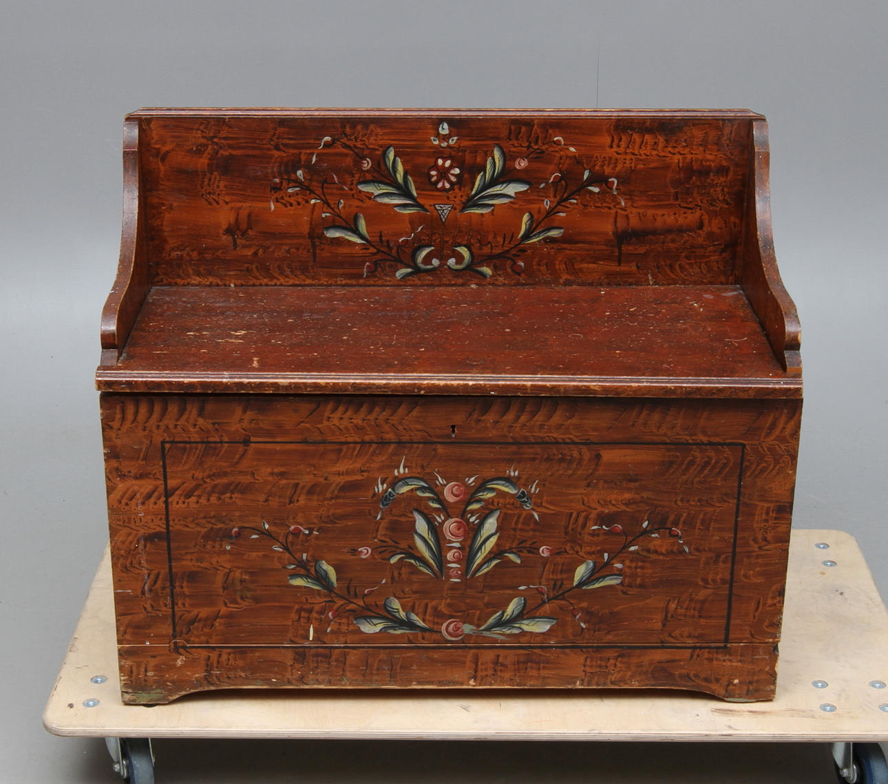 KISTSOFFA, allmoge, 1900-tal.