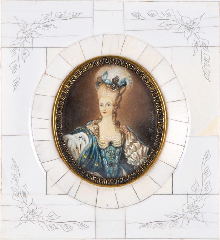 BENMINIATYR, PORTRÄTT AV MARIE ANTOINETTE.