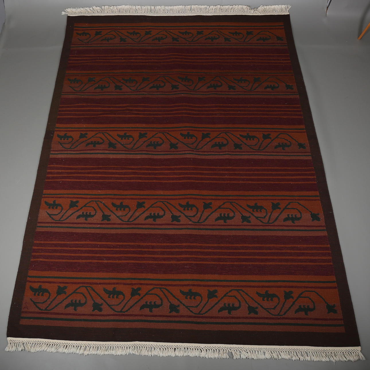 Matta, rölakan, Anna Johanna Ångström, signerad Å, ca 280x200 cm.