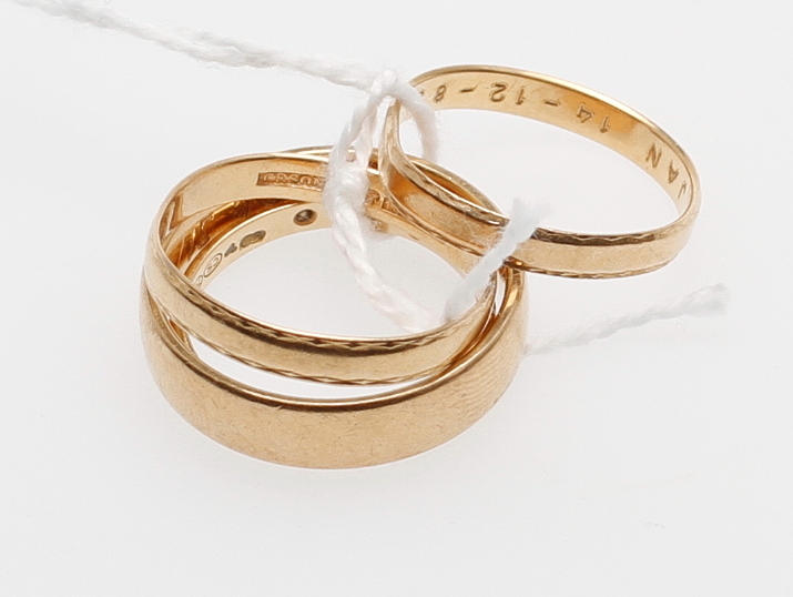 RINGAR, 4 st, vikt ca 10 gram.