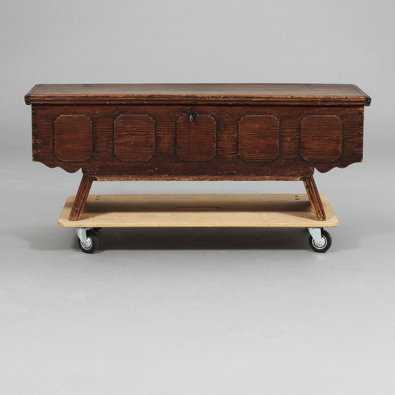 BÄNK/KISTA, allmoge, 1800-tal.