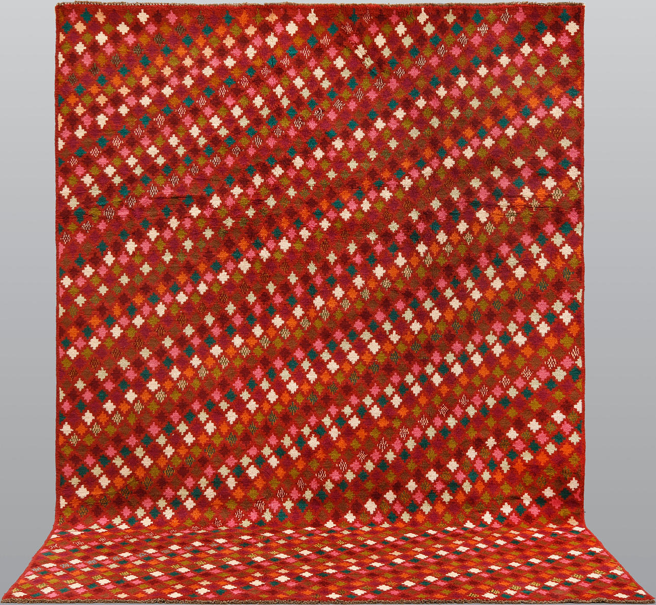 MATTA. Beluch, ca 297 x 207 cm.