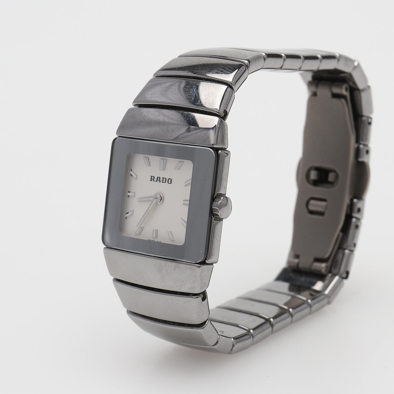 RADO "DIASTAR" BRACELET WATCH.
