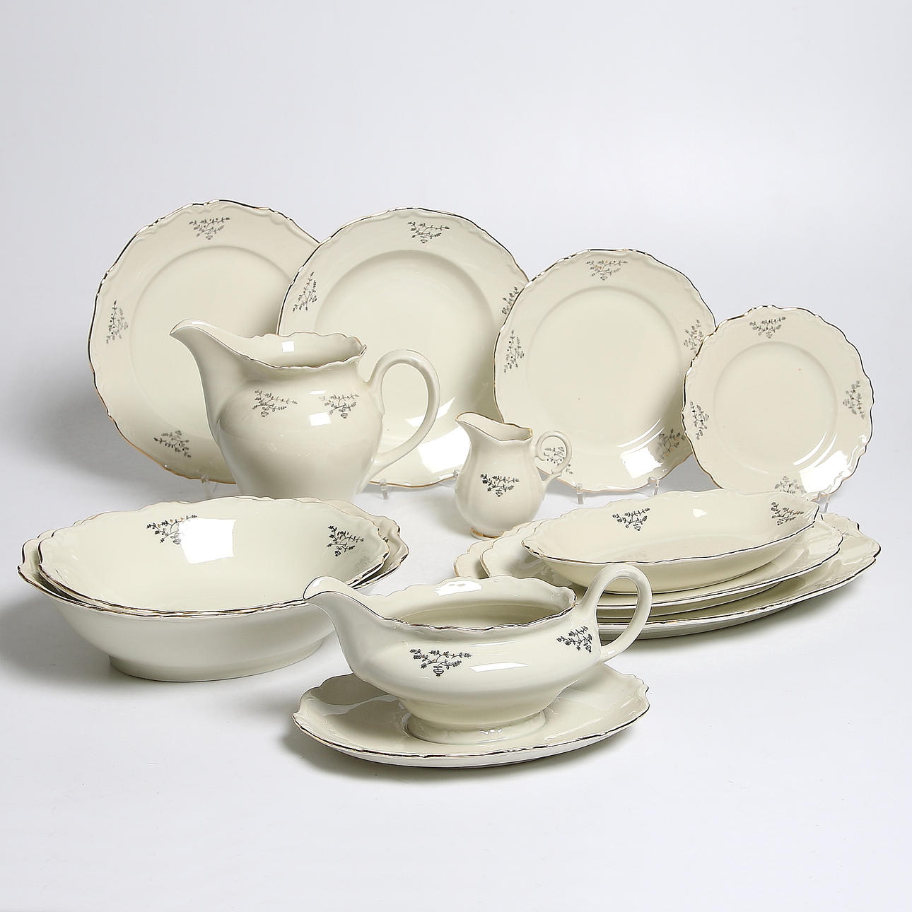 MATSERVIS, 54 delar, "Haga", Karlskrona Porslinsfabrik, 1940-tal.