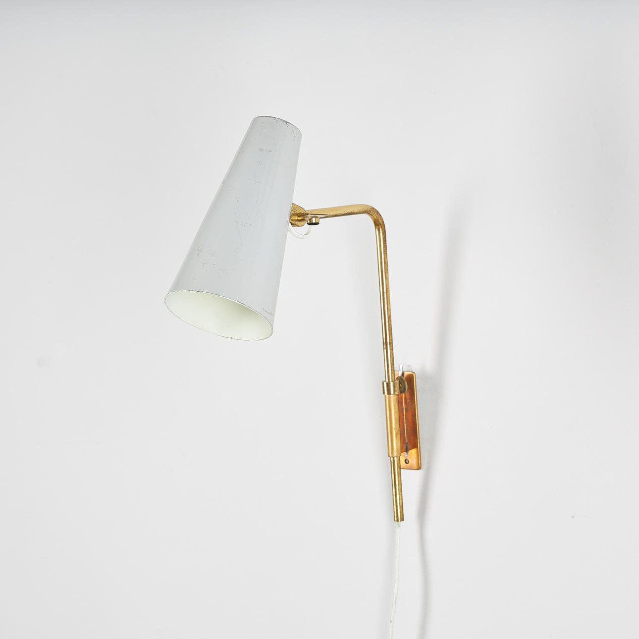 PAAVO TYNELL. WANDLEUCHTE, 9459, Idman.