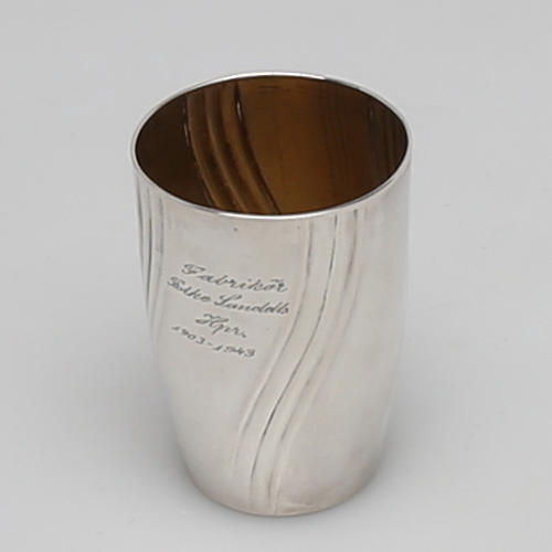 BÄGARE i silver, förgylld insida, AW Andersson, Helsingborg, 1920.