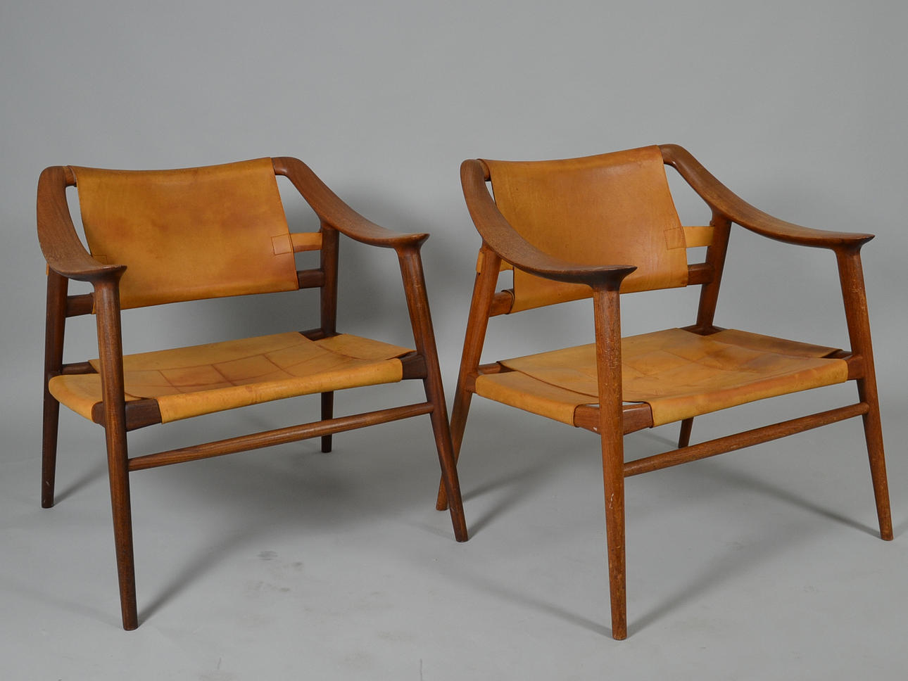 TVÅ FÅTÖLJER Rolf Rastad & Adolf Relling.