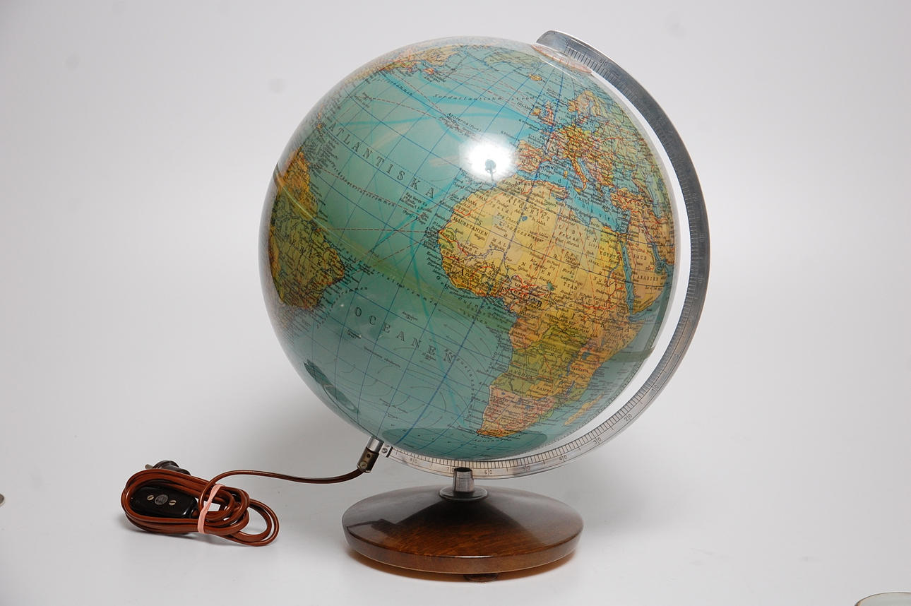 JORDGLOB, med belysning, Columbus, Ivar Asp, Stockholm.