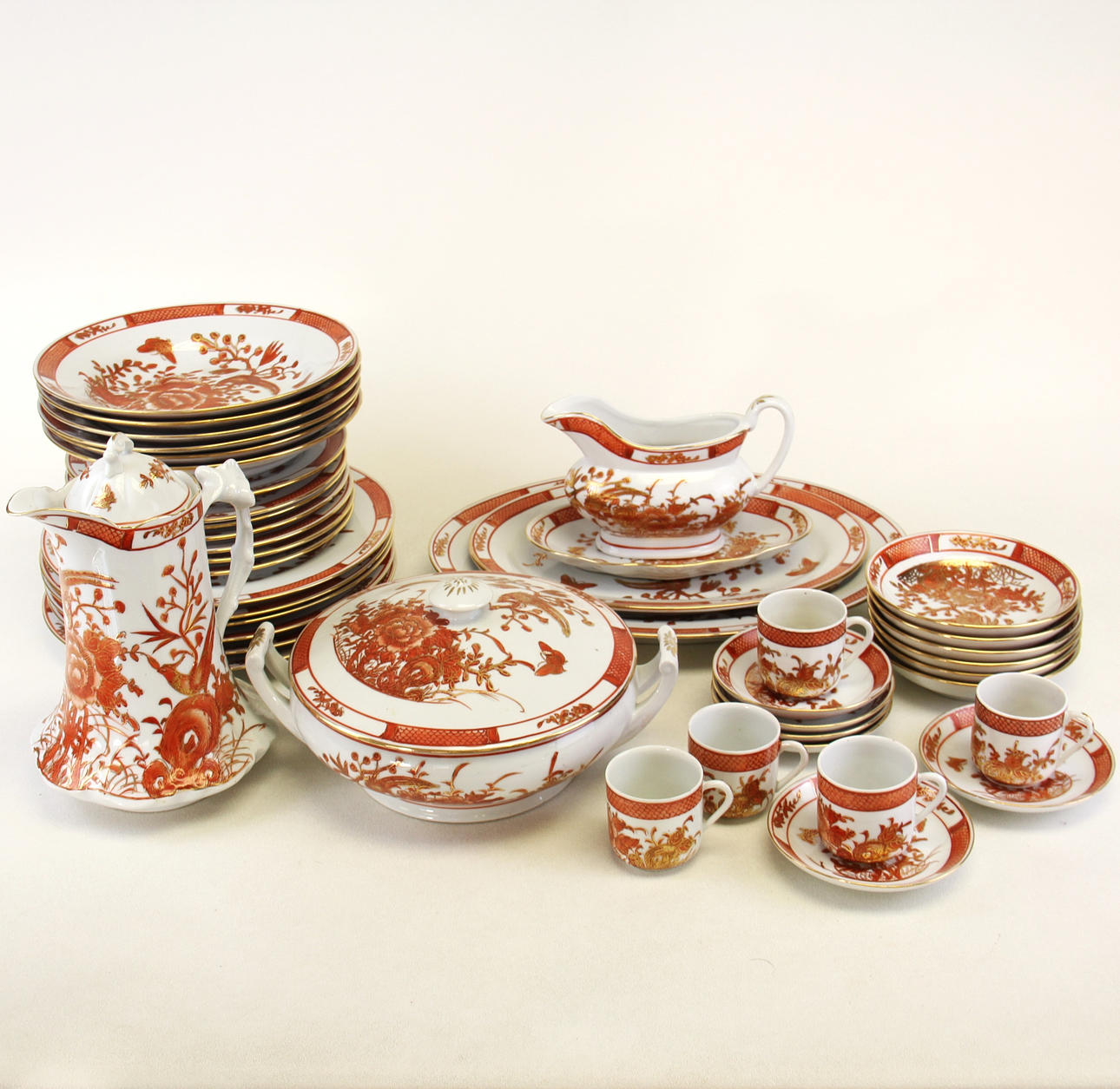 JAPANISCHES WARENTEIL KAFFEE- UND ABENDESSENSERVICE.