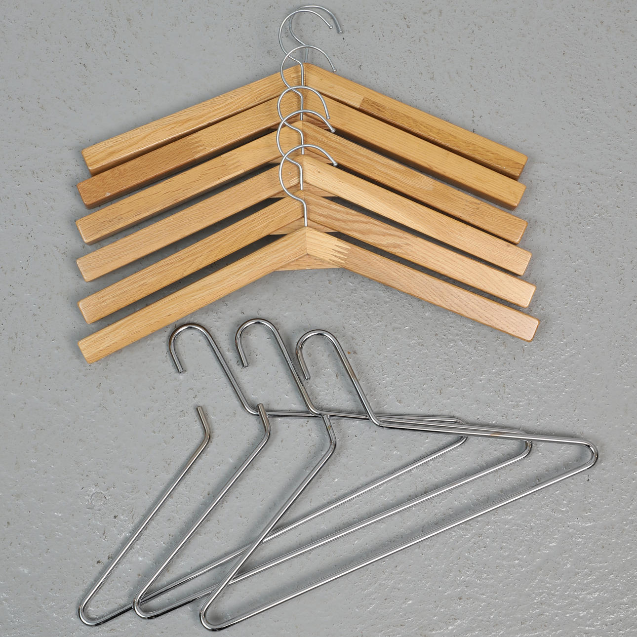 GALGAR, 9 st, trä & metall.