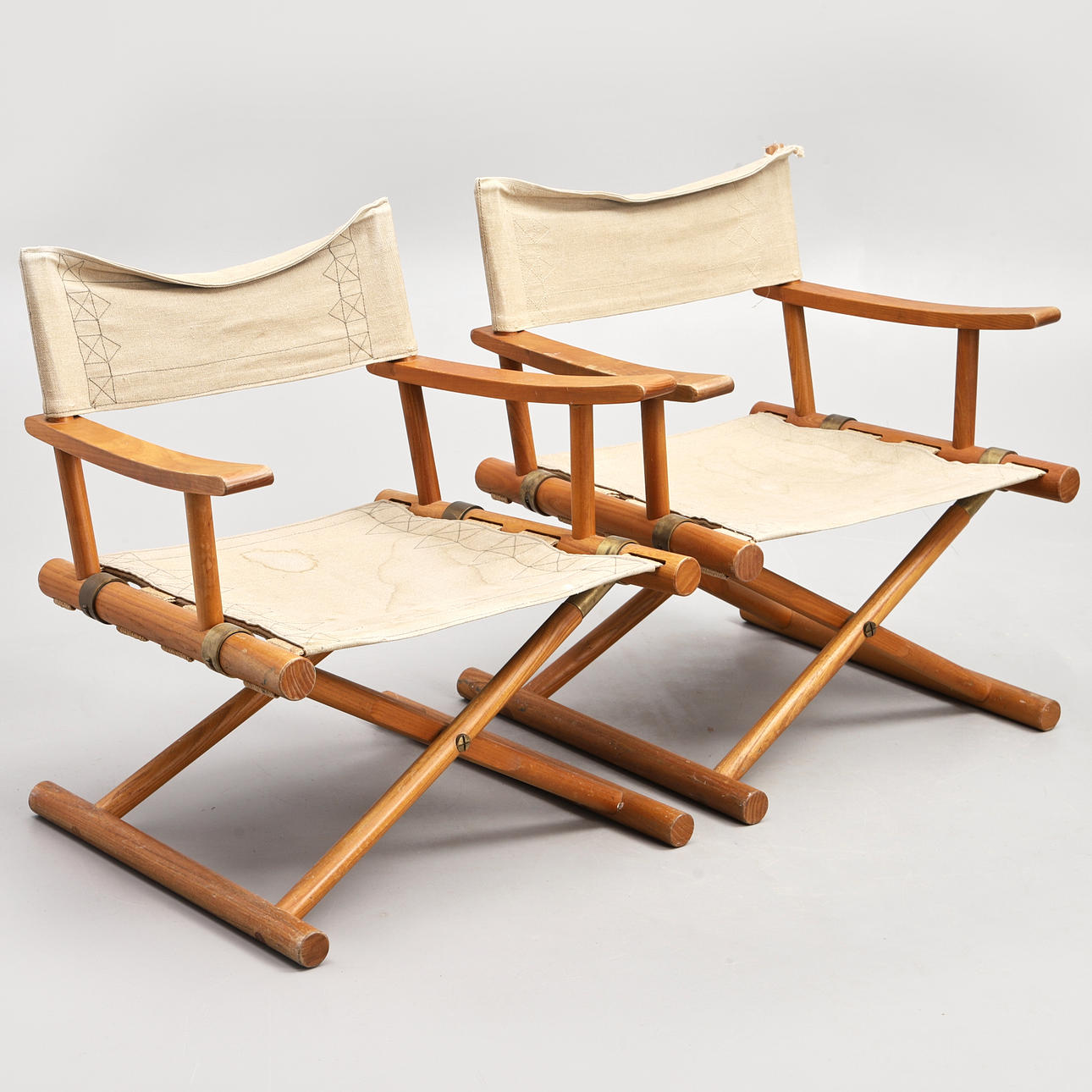 SUNE LINDSTRÖM. DIRECTOR'S CHAIRS, 1 pair, model "Sune".
