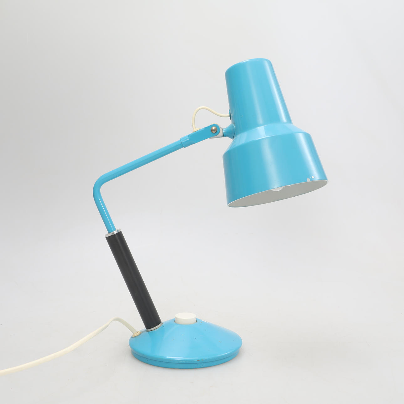 BORDS/VÄGG lampa märkt Jag Jacobsen.