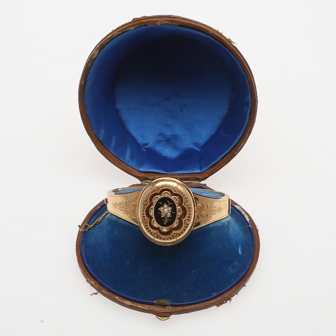 ARMBAND, 18K guld, vikt 31 gram, nyrenässans, 1869.