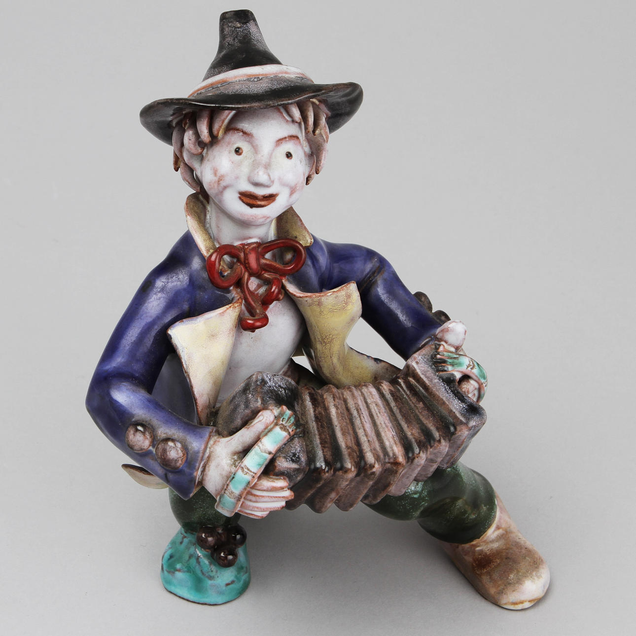 FIGURIN, lergods, Österrike, 1900-tal.