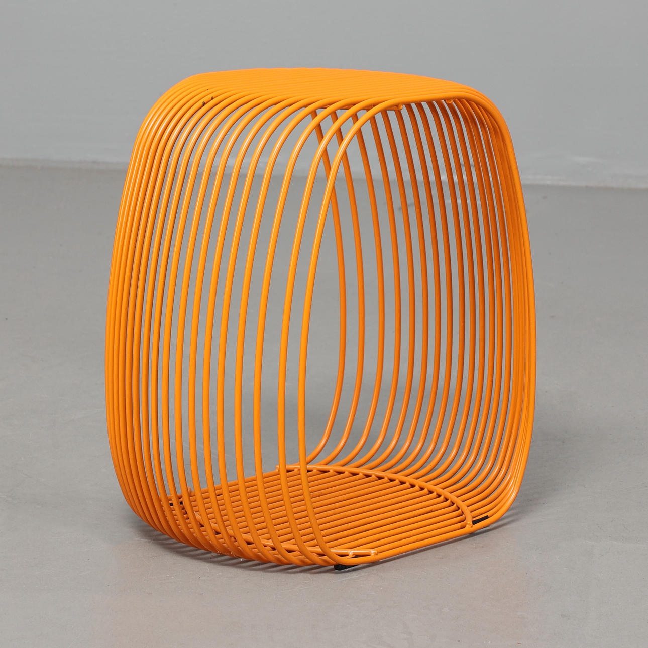 DESIGNPALL, metall, Lammhults.