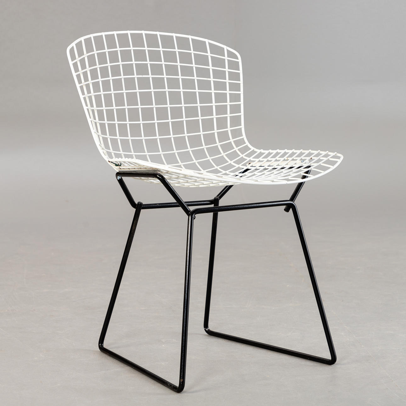 HARRY BERTOIA. Knoll International. Drahtstuhl 'Modell 420'.