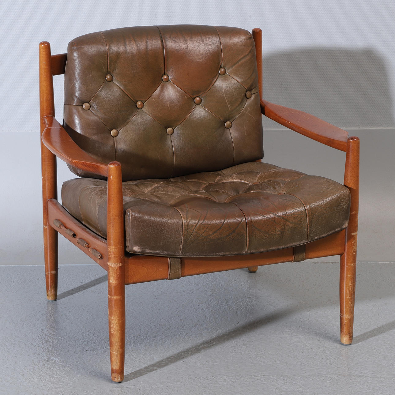 INGEMAR THILLMARK. armchair, "Läckö", OPE furniture.