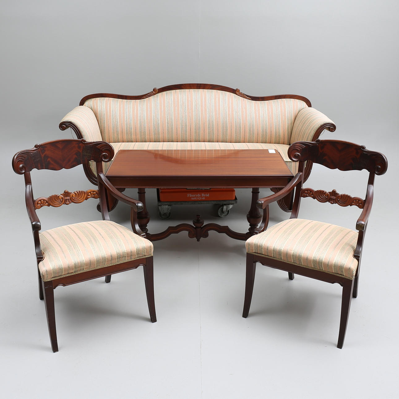 SALONGSGRUPP, 4 delar, Alsterbro möbler, 1900-talets andra hälft.