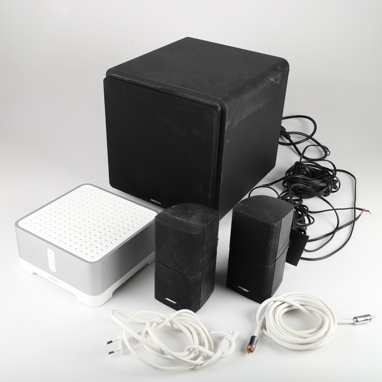 LYDSYSTEM, 4 dele, Sonos, Bose og Argon.