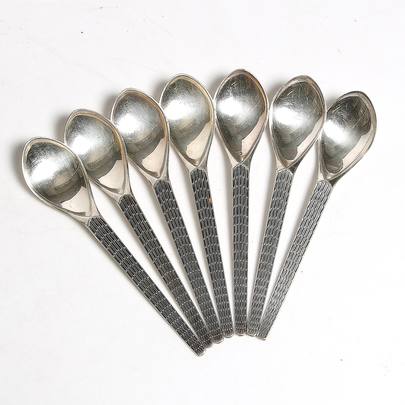 SKEDAR, 7 st, 830 silver, Norge. 1900-talets mitt. Vikt 246 gram.