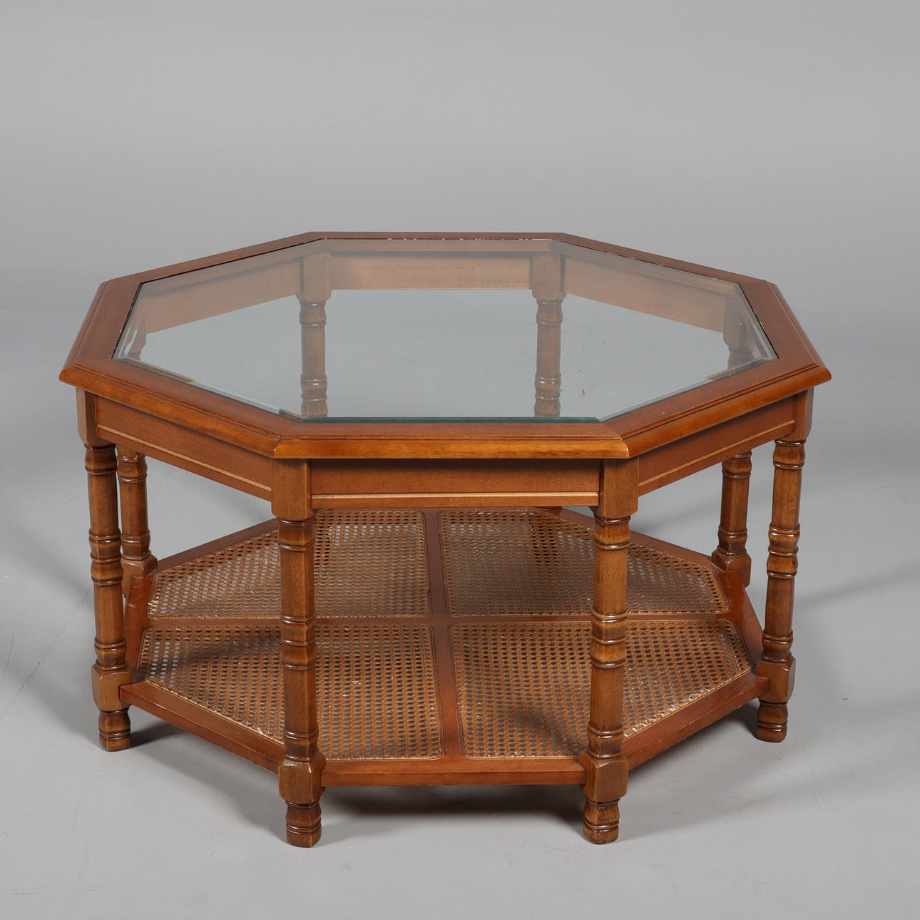 MESA DE CENTRO, octogonal, estilo inglés.