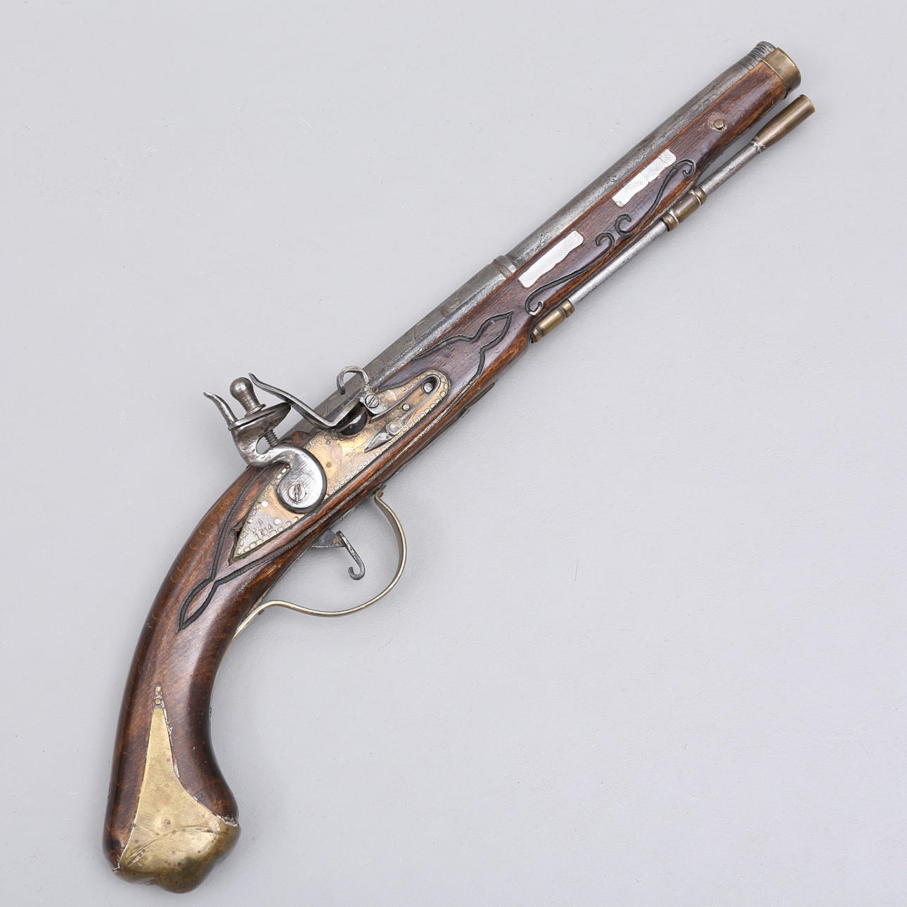 PISTOLA FLINT LOCK, madera/latón, réplica.