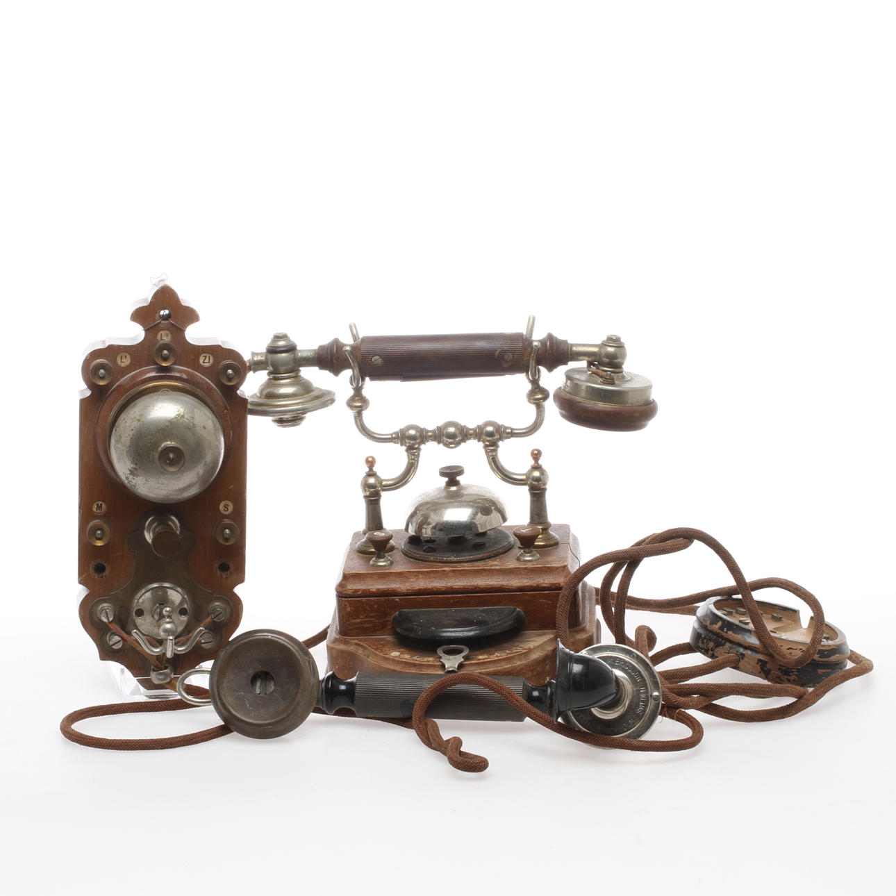 BORDSTELEFON, VÄGGTELEFON, LM Ericsson, omkring 1900.