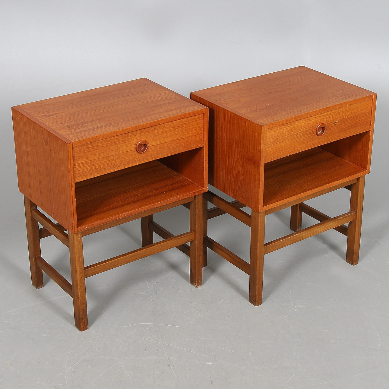 SÄNGBORD, ett par, 1960-tal.