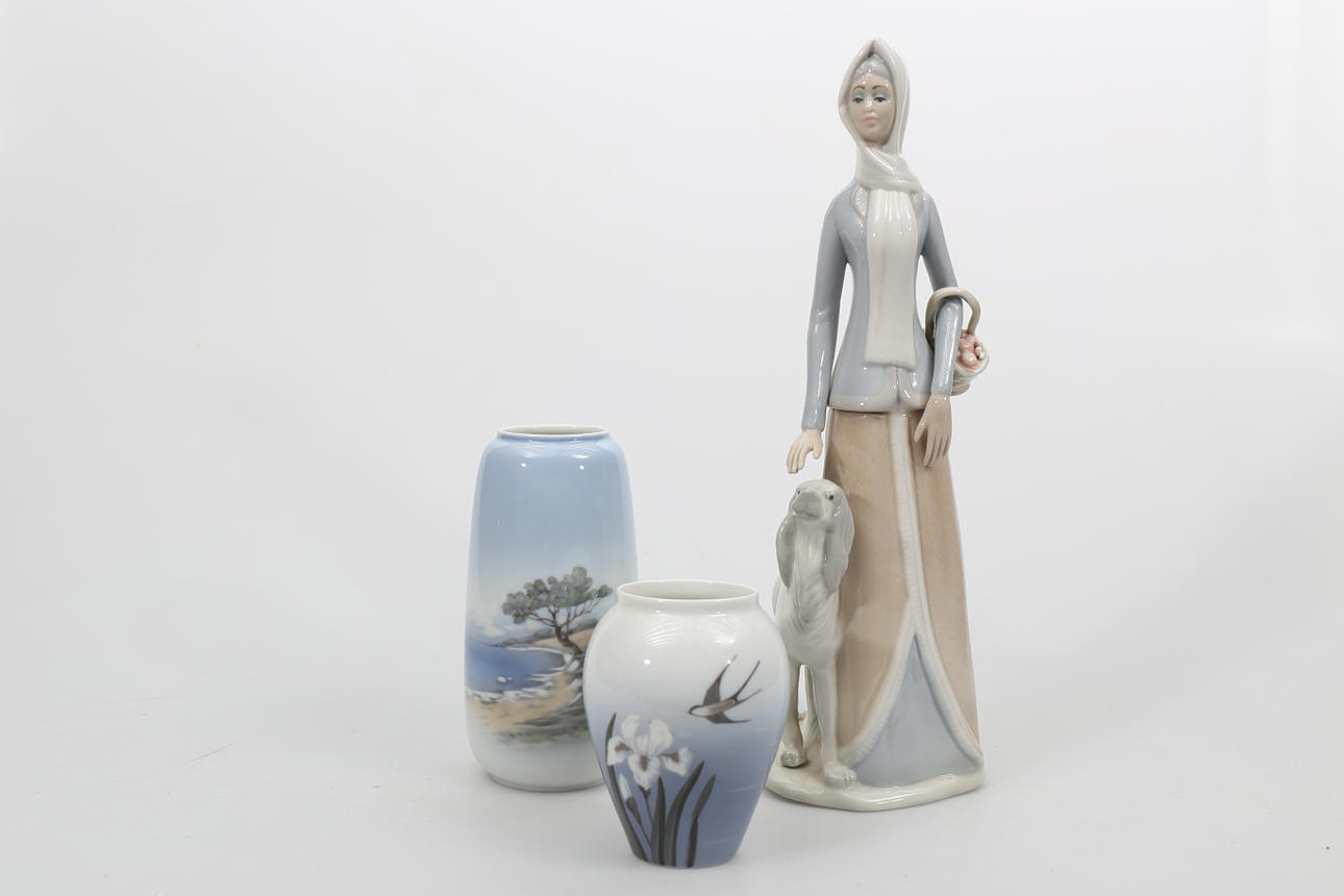 PORSLINSFÖREMÅL, 3 delar, bland annat Kunglig Dansk.