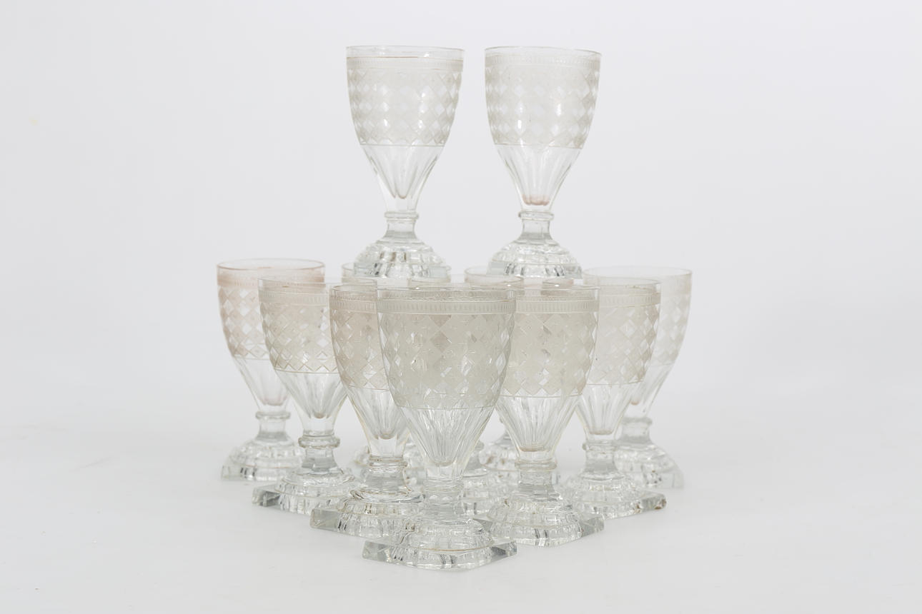 VINGLAS, föregångare till "Odelberg", 12 stycken, Kosta, 1800-tal.