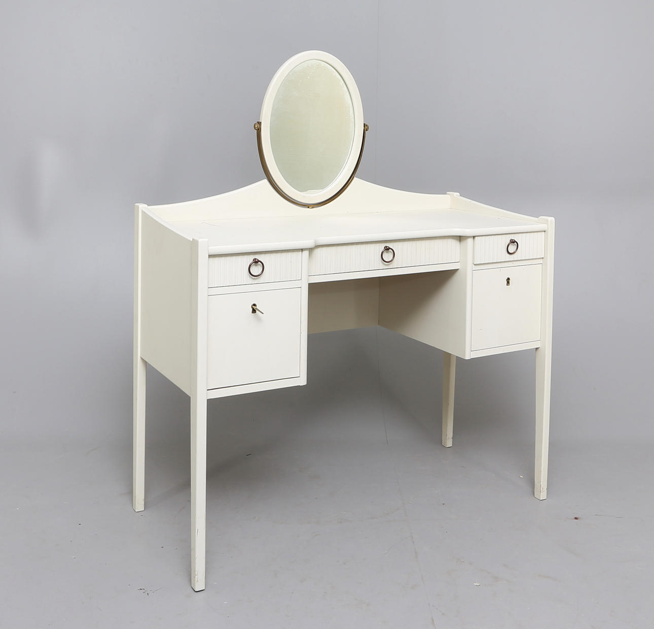 SMINKBORD, 1950-tal.