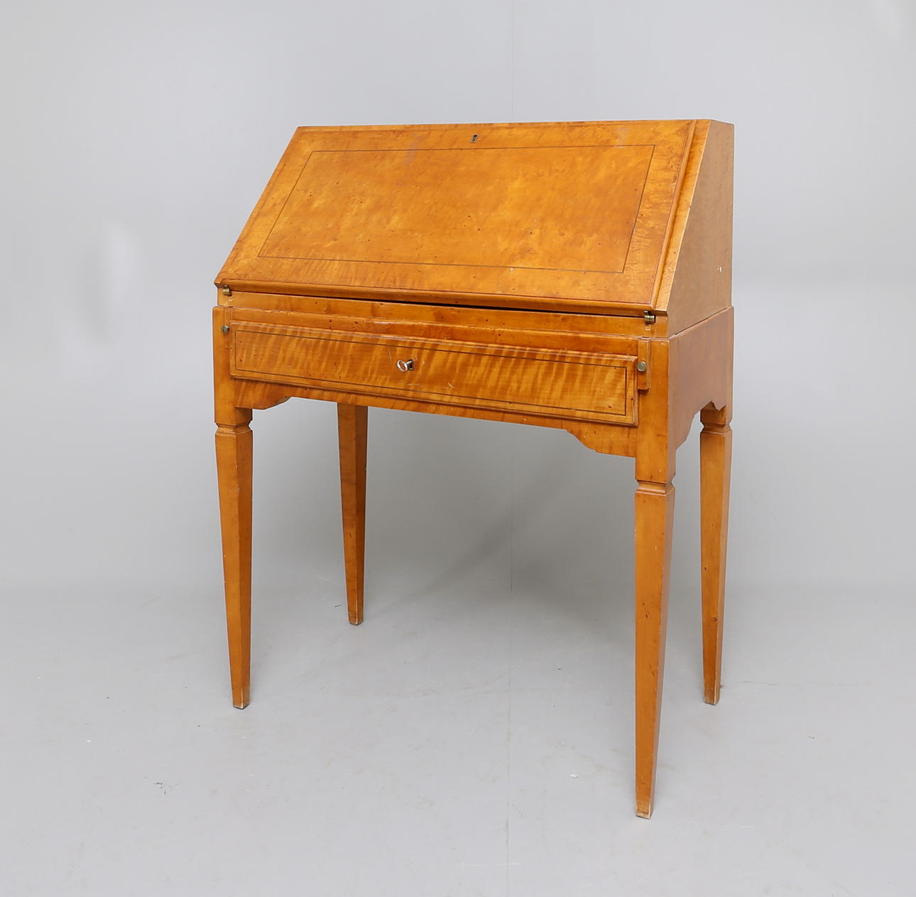 SEKRETÄR, 1930-tal.