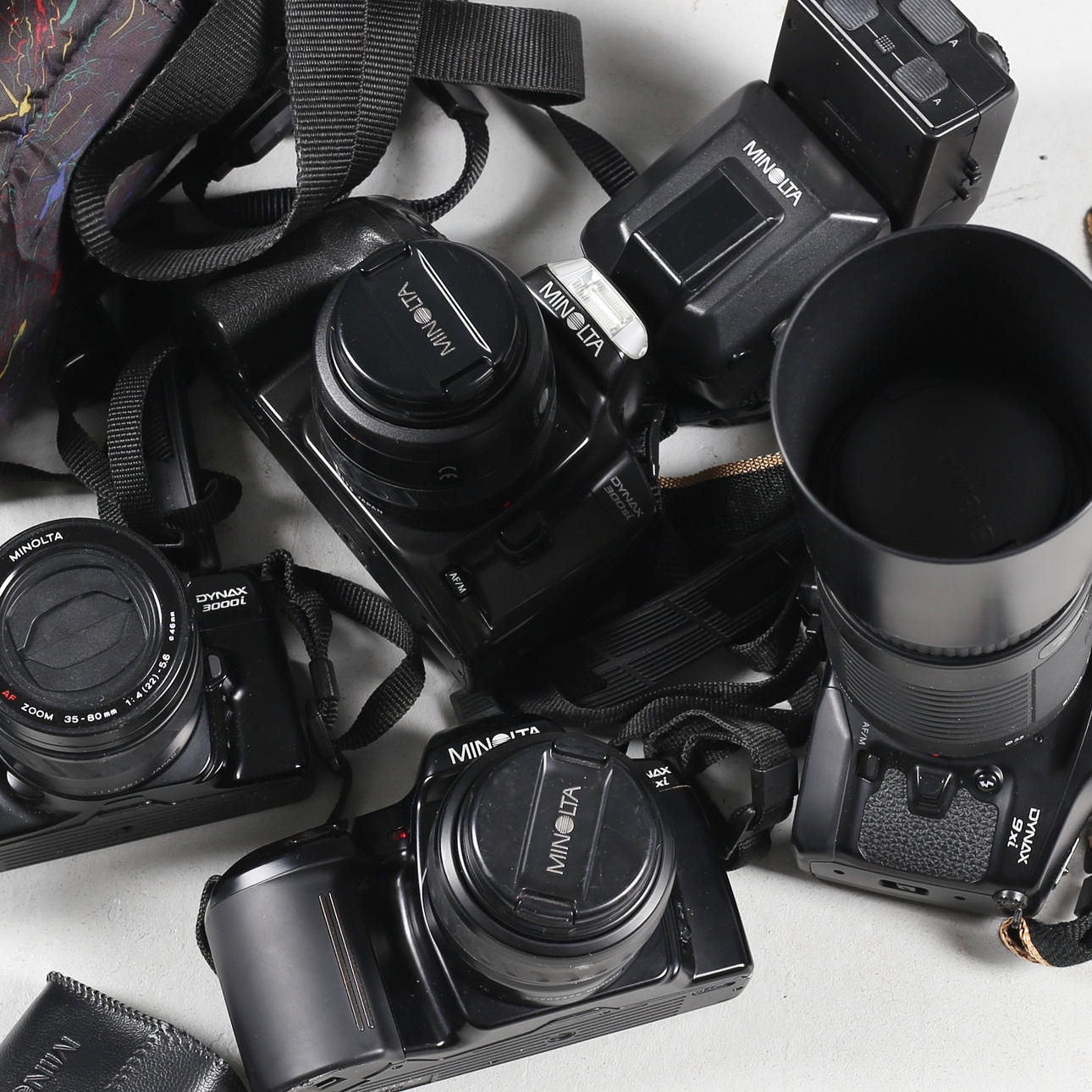 KAMERAER, 4 stk, Minolta og tilbehør.
