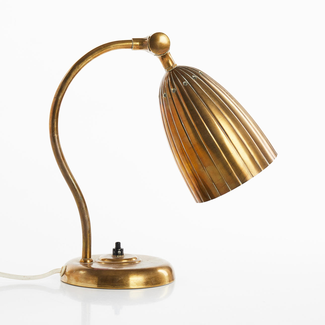 HARALD NOTINI. Table lamp, brass, model 15470, Böhlmarks. 1940s.