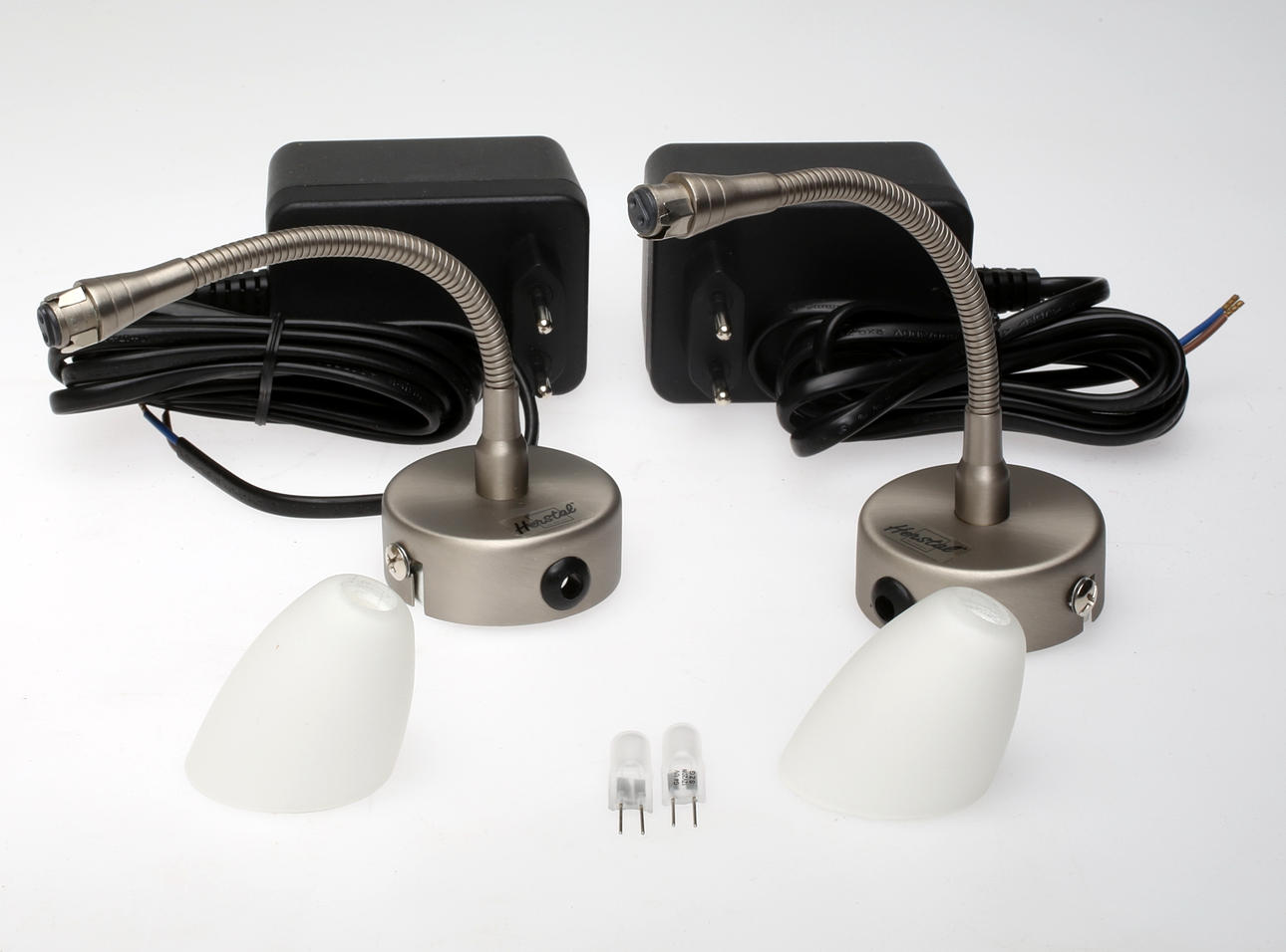 VÄGGLAMPOR, 1 par, Herstal, Danmark.