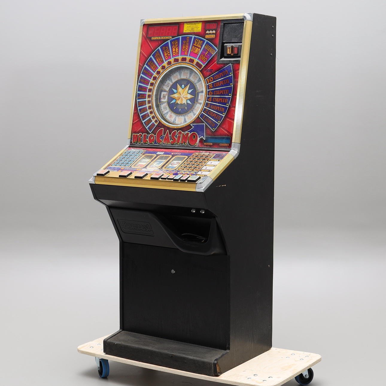 GAMING MACHINE, "Hilo Casino", Italien.