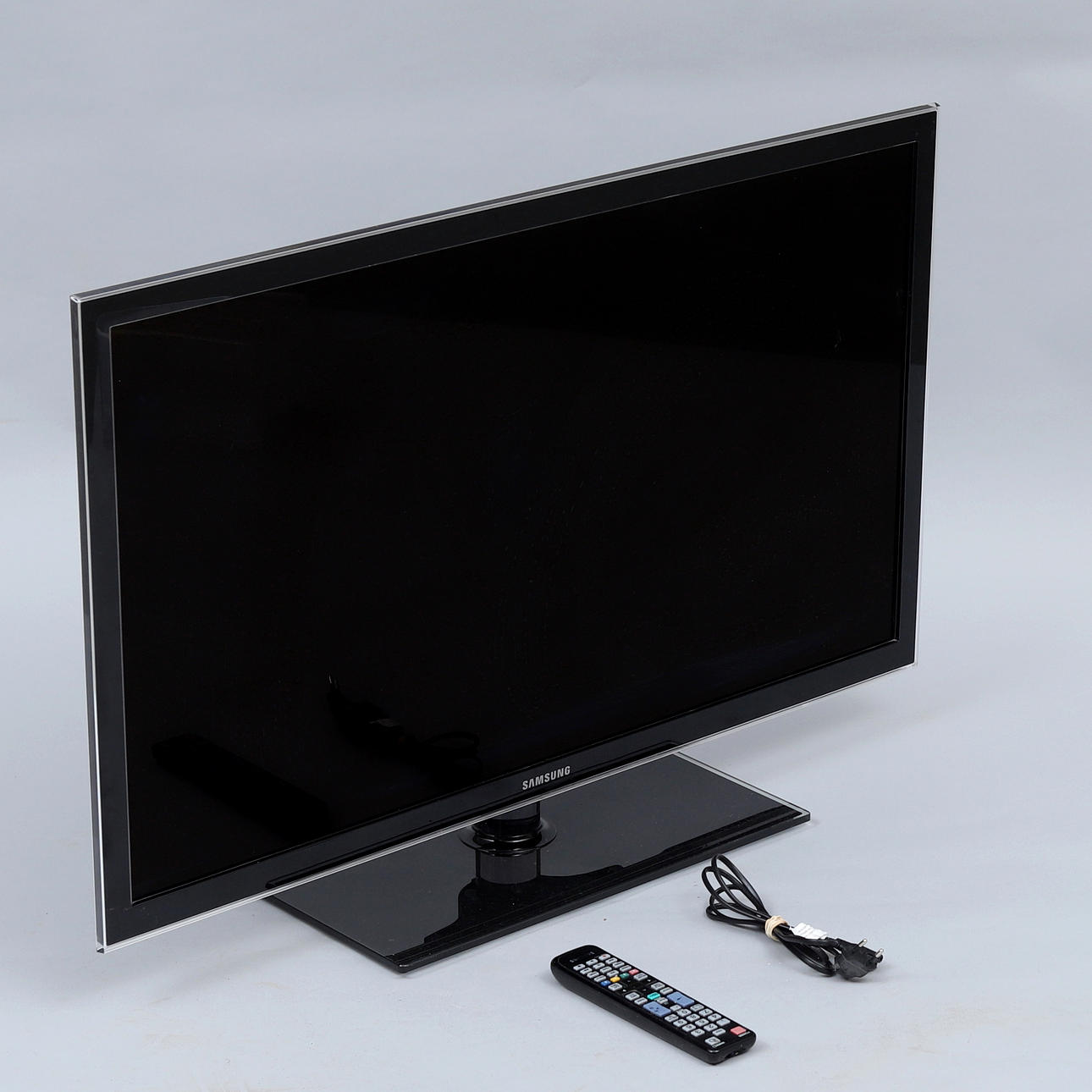 Televisor LCD Samsung 40".