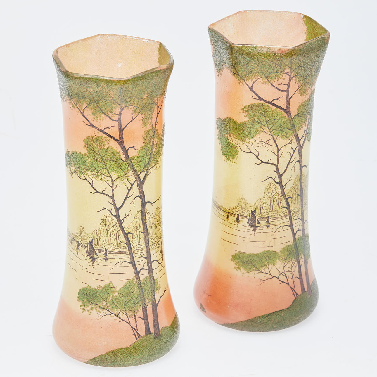 Vaser, två stycken, glas, Frankrike (2).