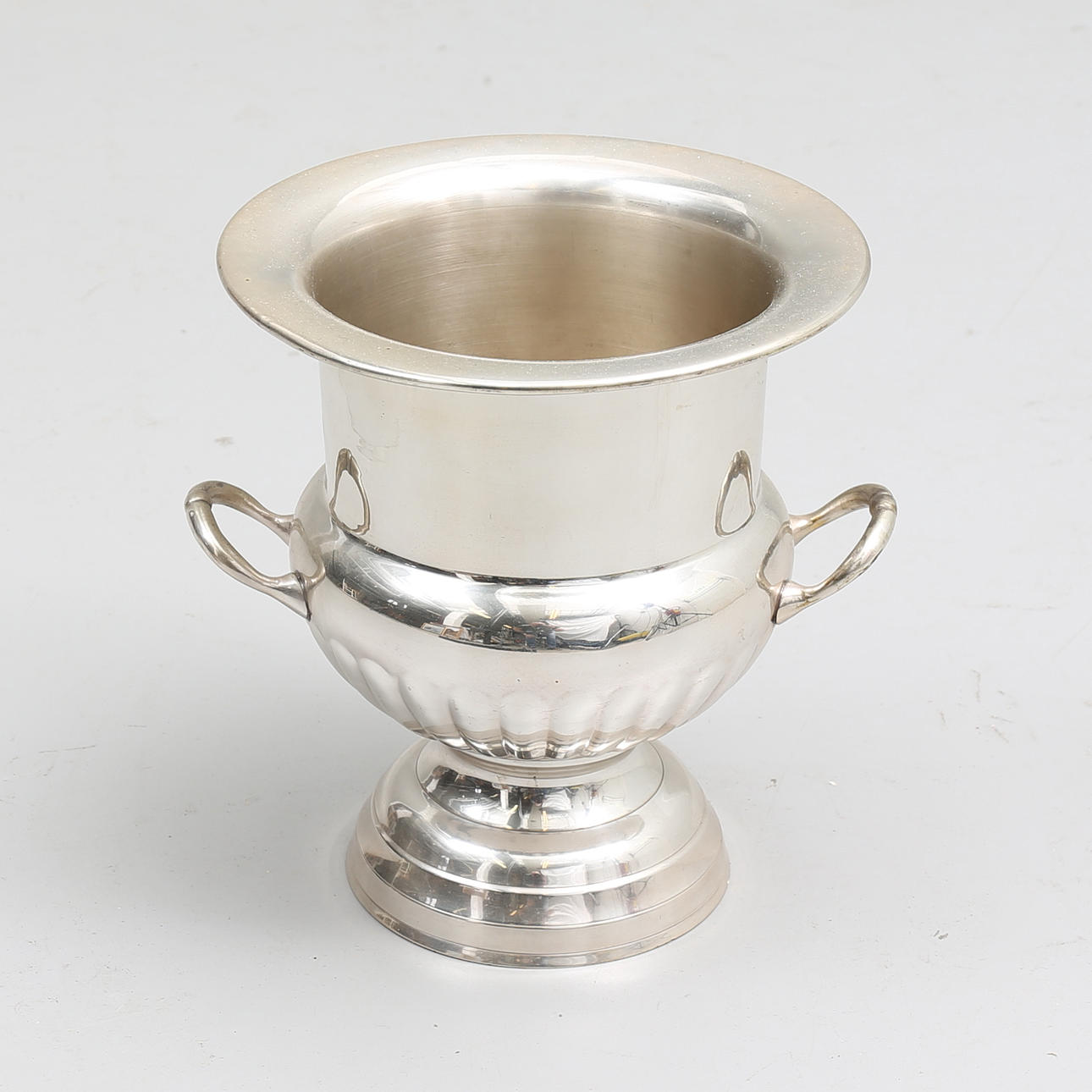 VINKYLARE, pläter, 1900-tal.