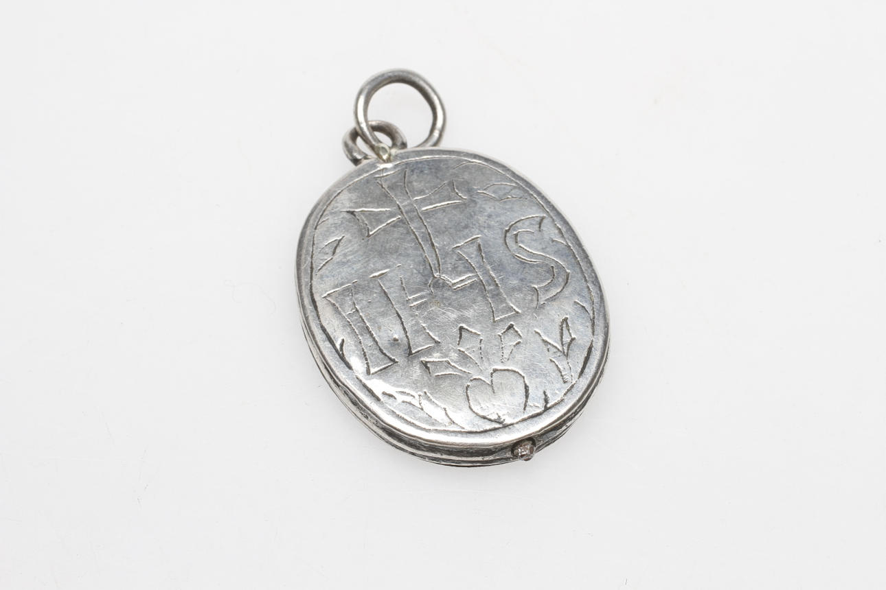 HÄNGE/DOPGÅVA, silver, troligen Danmark, 1800-tal.