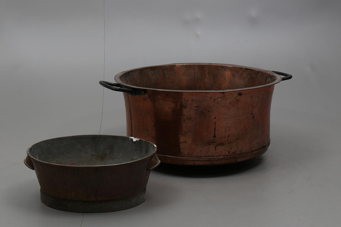 KOPPARKÄRL, 2 stycken, 1800-1900-tal.
