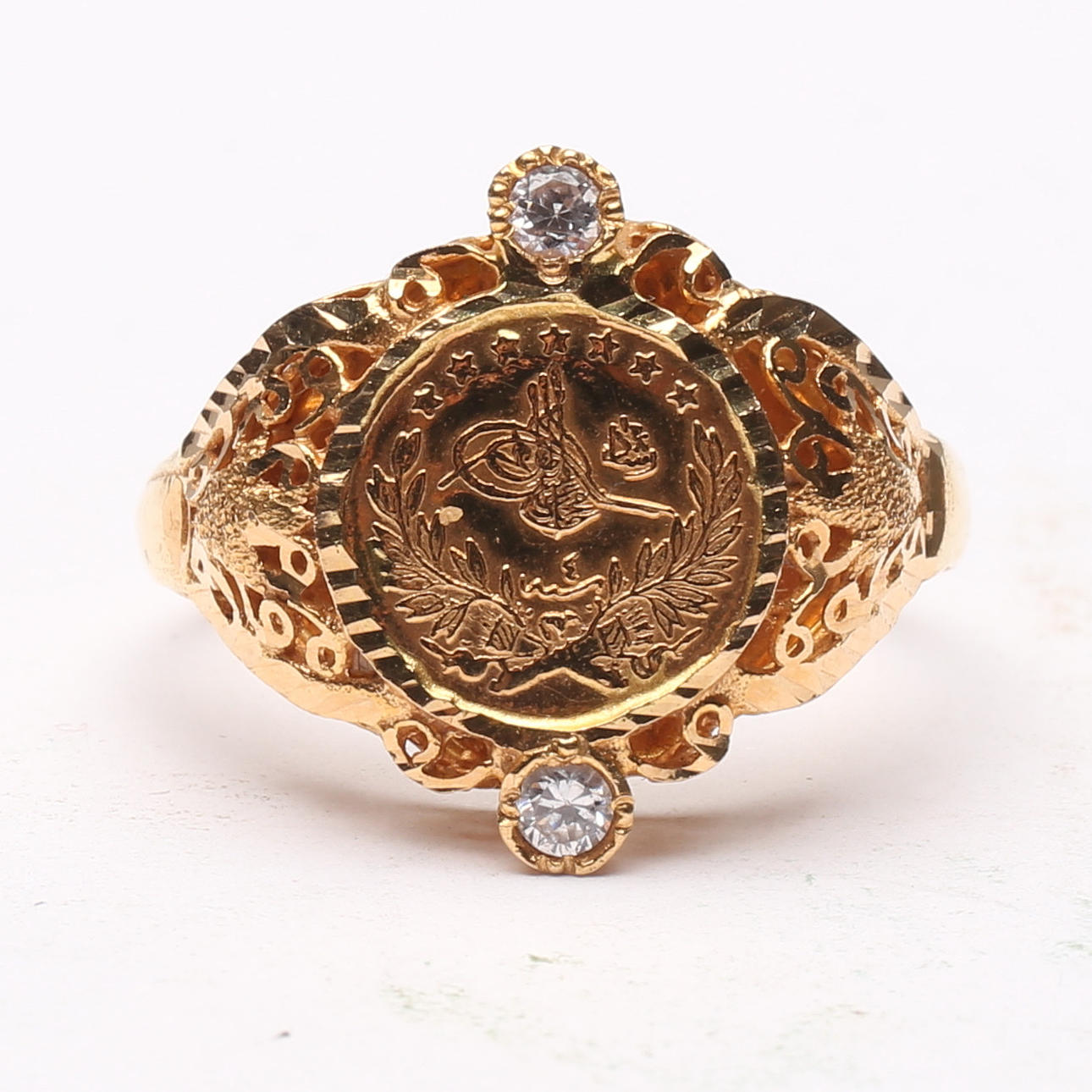 RING, Gold, 21K, approximately 5.3 grams.
