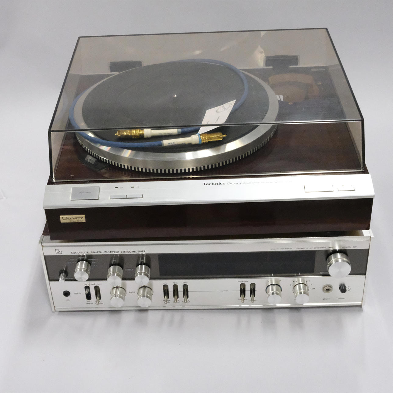 TECHNICS RECORD PLAYER AND SOLID STATE AMPLIFIER.