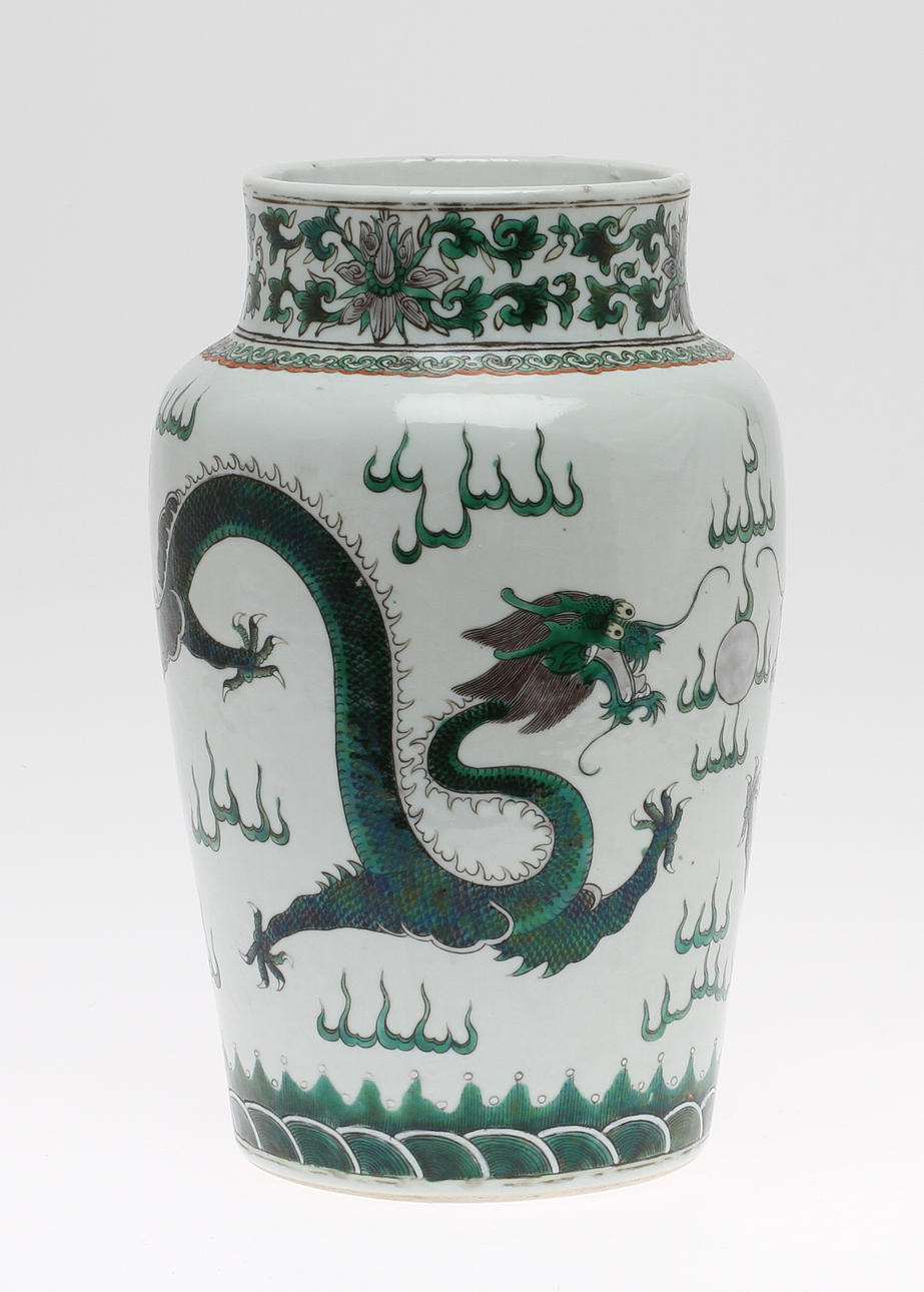 URNA, porslin, Kina, 1800/1900-tal.