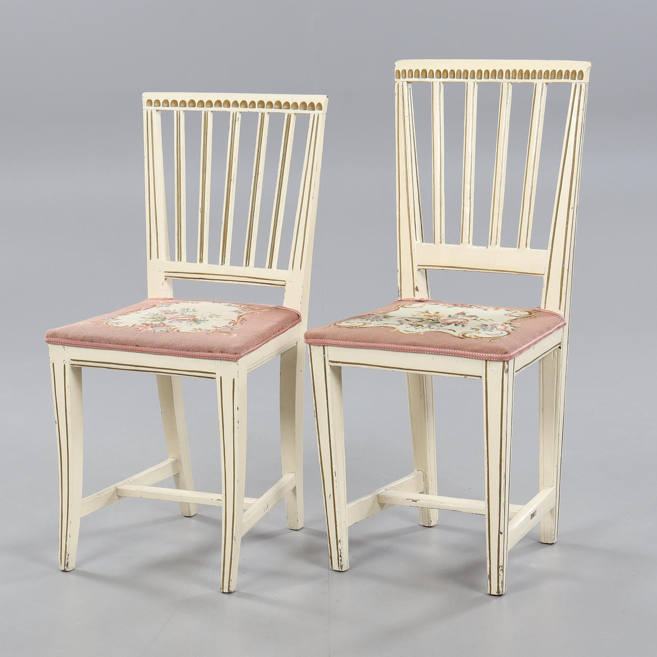 STOLAR, 2 stycken, 1800-tal.