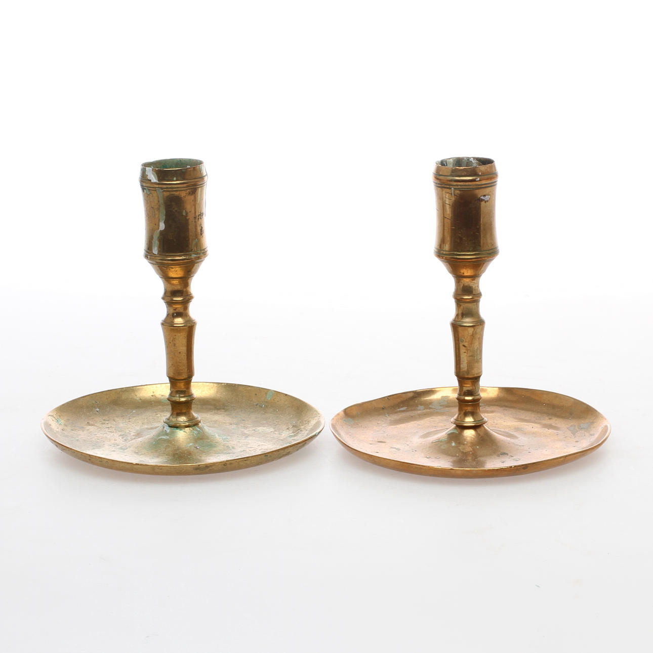 LJUSSTAKAR, 1 par, mässing, CWL, N2, 1800-tal.