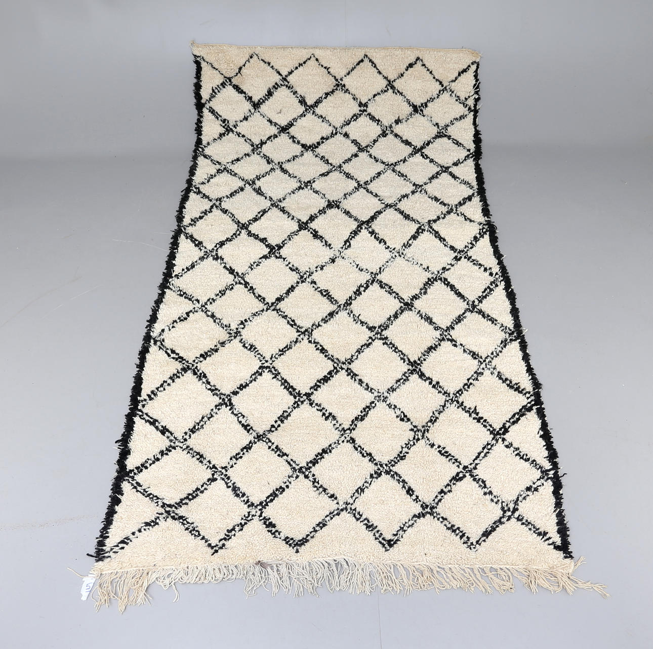 MATTA, Beni Ourain, ca 270 x 140 cm.