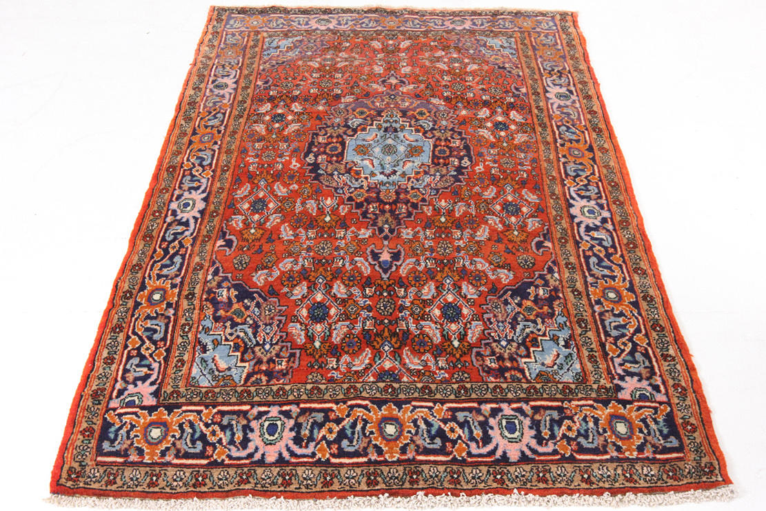 ORIENTALISK MATTA. Old bidjar, 195 x 118cm.