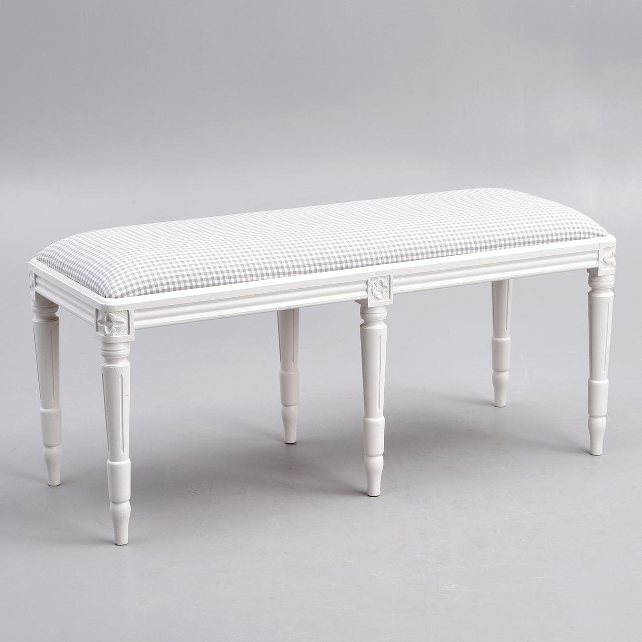 BÄNK, Gustaviansk stil.